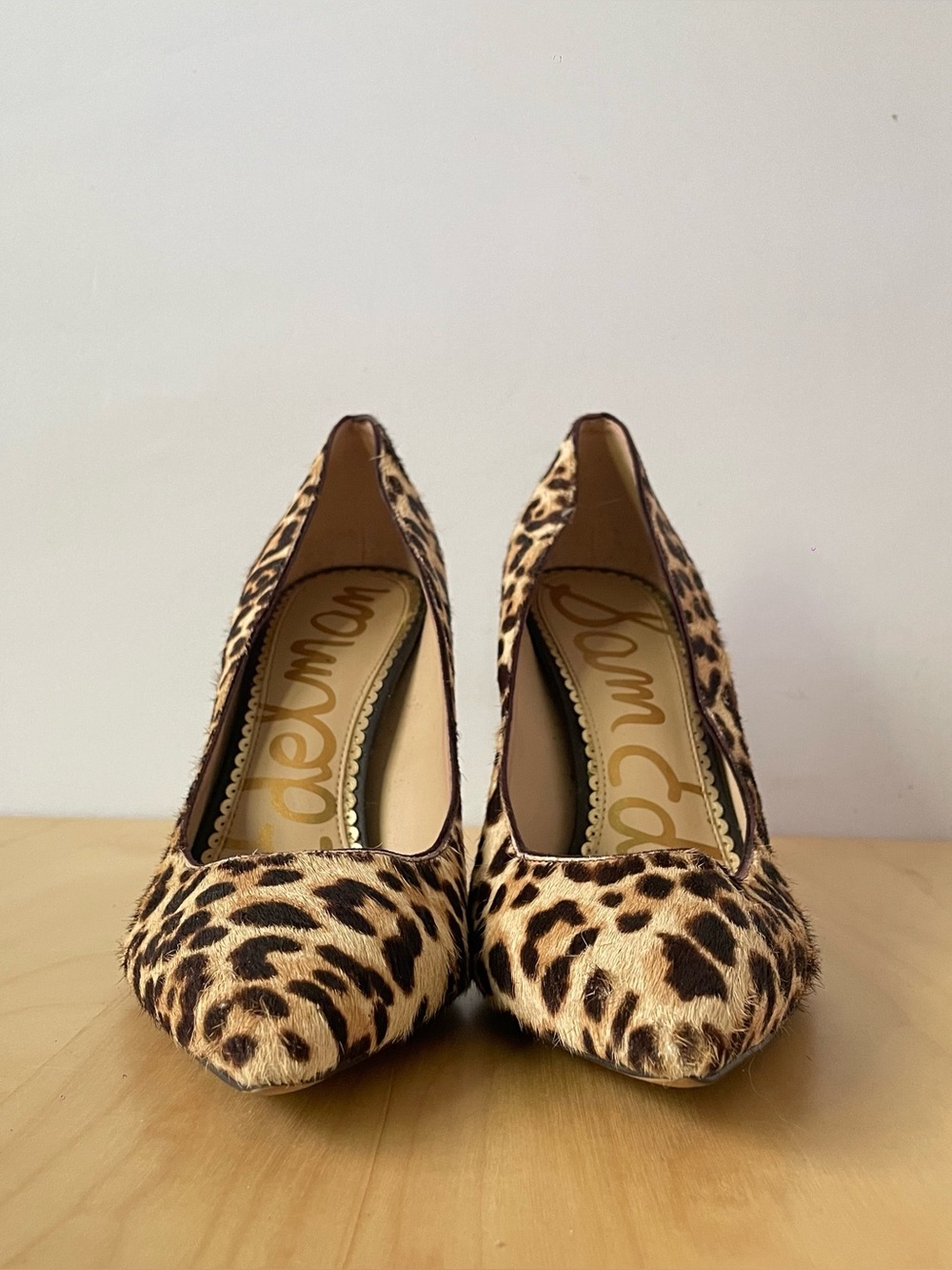 Sam Edelman pointed-toe leopard print pumps | US 8.5 - Picture 2 of 8